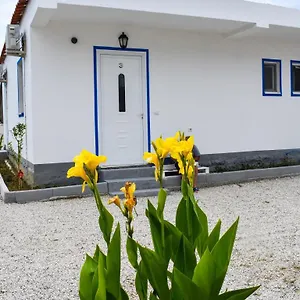 troi-beach-house.albaniahotels.org/